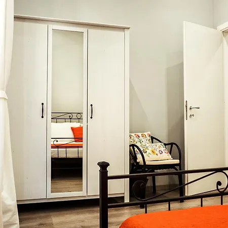 Spacious Apt Via Dei Mille Lejlighed