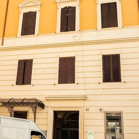 Spacious Apt Via Dei Mille * Rom